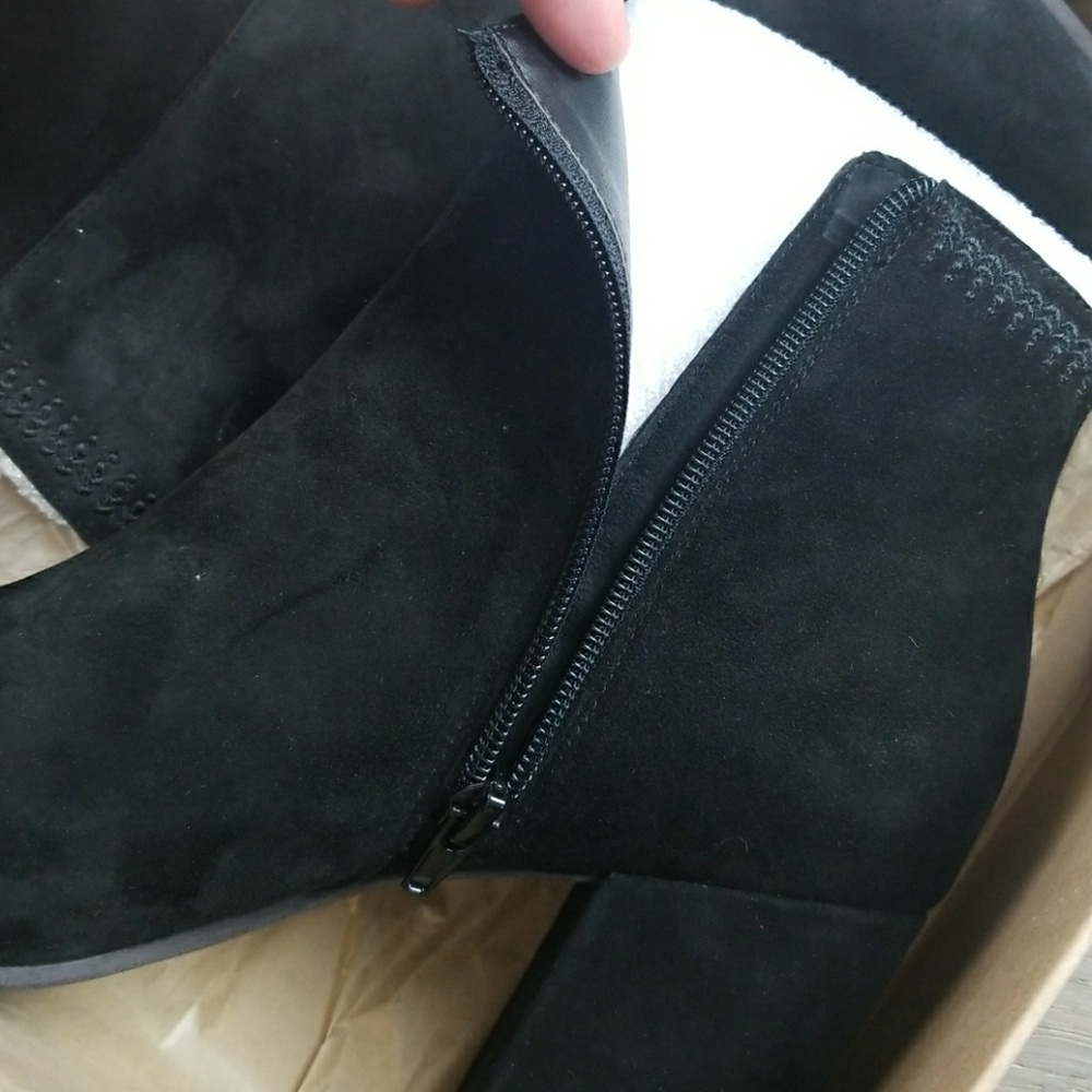 LOWEST Lucky Brand Salmah 2 Block Heel Ankle Boot - Picture 6 of 8